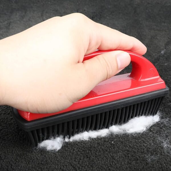 PET HAIR REMOVER BRUSH WITH HANDLE - Image 2